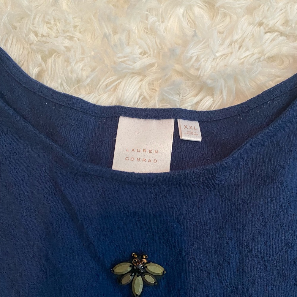 Lauren Conrad navy dragonfly top - Picture 6 of 10